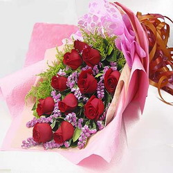 Ankara Ayaş çiçek yolla dükkanımızdan kırmızı gülden buket çiçeği